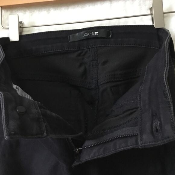 Joe's Black Stretch Skinny Jeans - Picture 12 of 12